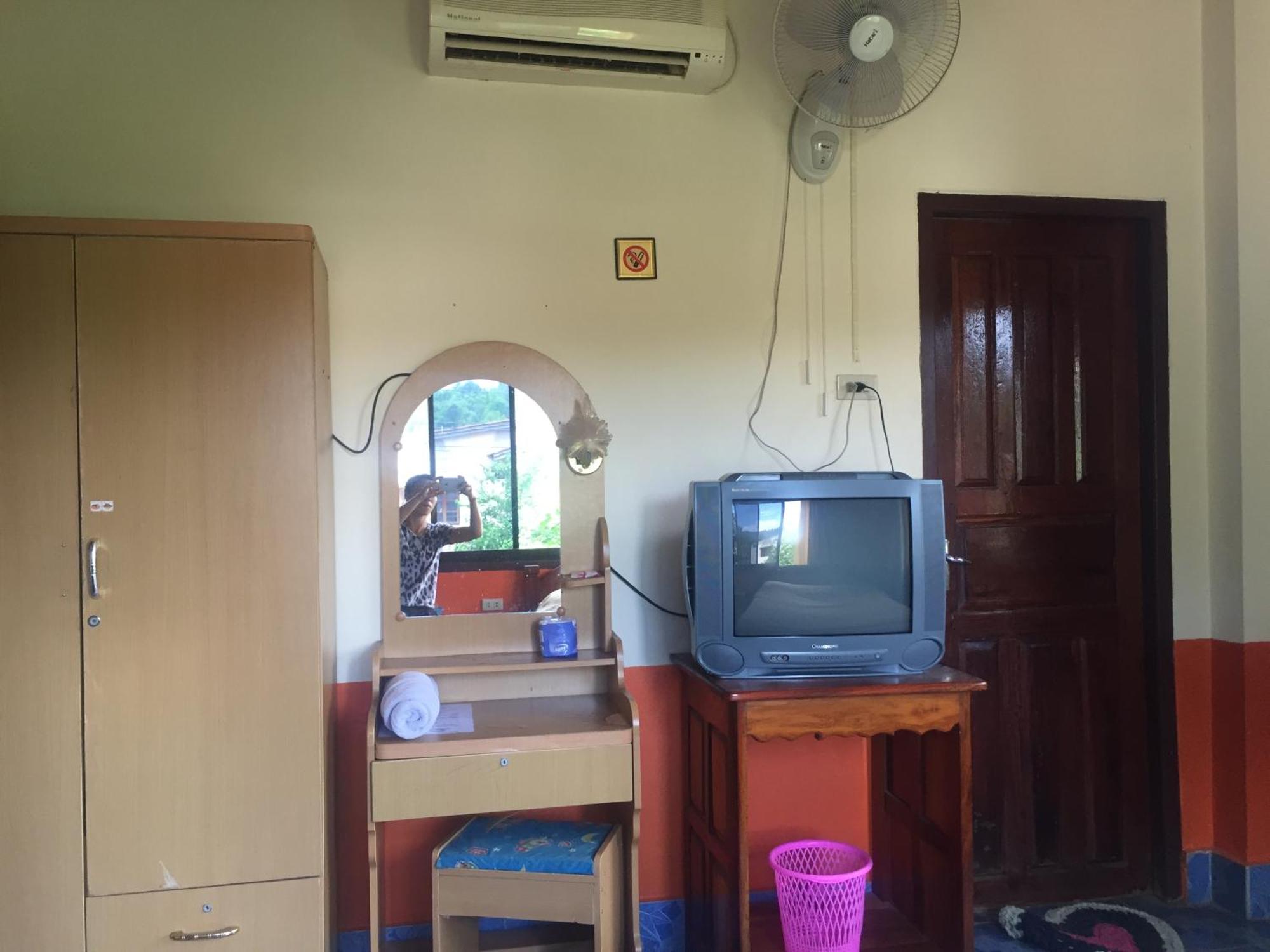 Oudomphone Guesthouse 2 Ban Houayxay Ngoại thất bức ảnh